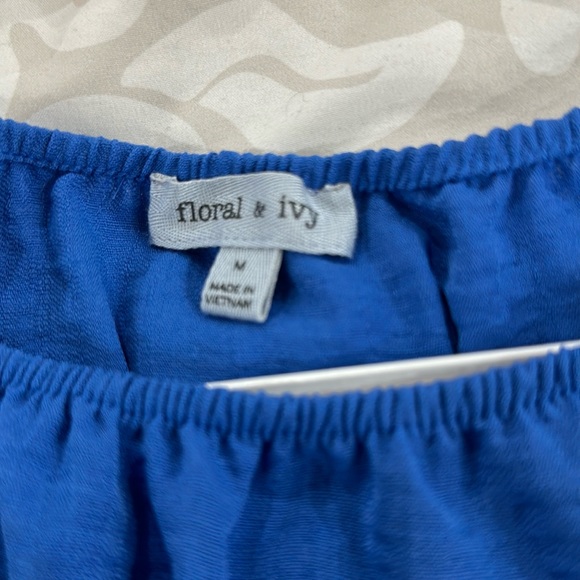 Top - Picture 4 of 5